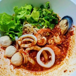 ก๋วยเตี๋ยวต้มยำทะเล