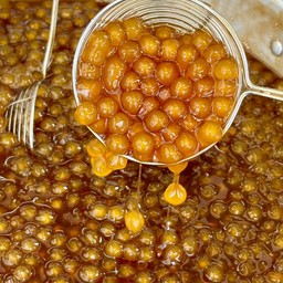 ไข่มุกสดสีทอง