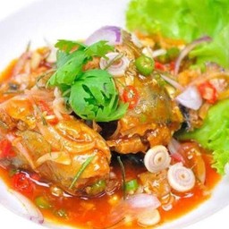 ยำปลากระป๋อง