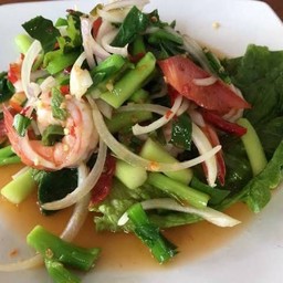 ยำกุ้ง คะน้า Shrimp and Kale Salad