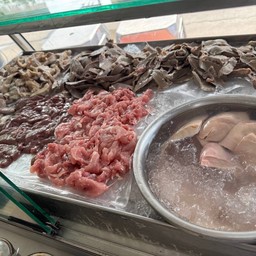 ต้มเลือดหมู ข้าวต้ม ปทุมสายใน