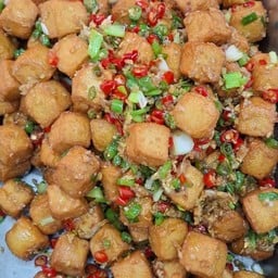 ร้านข้าวกับปลา ตลาดอ่อนนุช