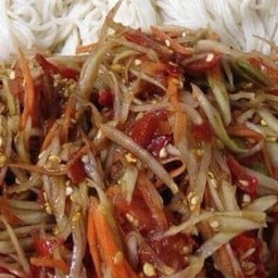 พี่จุ๋ม - ตลาดเบญจพร