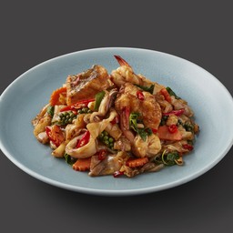 เส้นใหญ่ผัดขี้เมาเจ