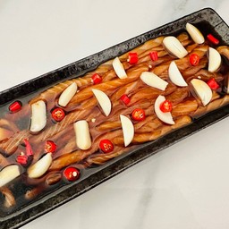โซบะเย็นเส้นแซลมอนดองน้ำปลากวน 120 กรัม