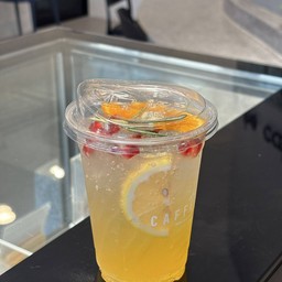 ซัมเมอร์ โซดา