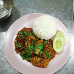 ข้าวกะเพราปลากะพง
