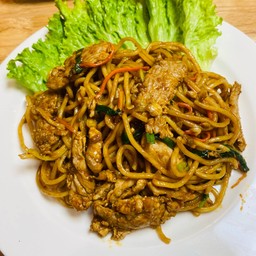 เมนูแนะนำ Yaki soba ซอสหม่าล่า