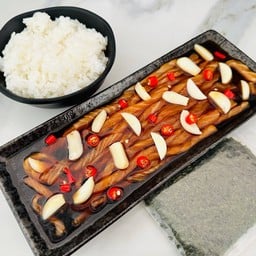 เซ็ทโซบะเย็นเส้นแซลมอนดองน้ำปลากวน 120 กรัม