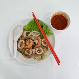 สุกี้แห้ง
