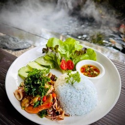 ข้าวกระเพราทะเล