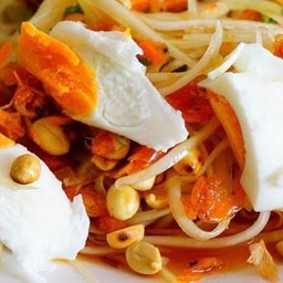 ตำไทยไข่เค็ม