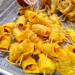 เกี๊ยวฮ็อทดอก ชุด 15 ชิ้น ประหยัด 1 บาท