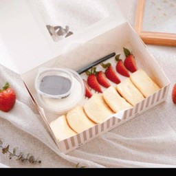 D01 มินิซูเฟล่่ + สตรอเบอรี