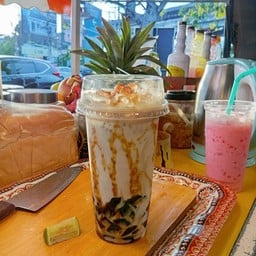 ร้านหวานเช้ายันเย็น