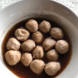 ลูกชิ้นลวกเนื้อ
