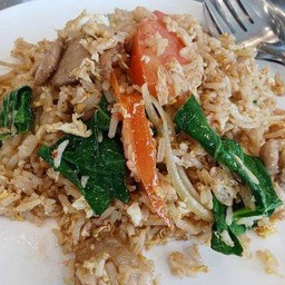 ข้าวผัดรถไฟ