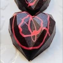 Mini heart choc dubai