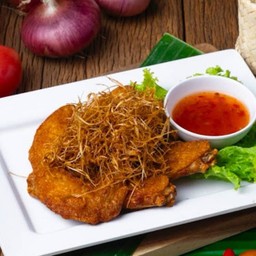 ปีกไก่ทอดตะไคร้.