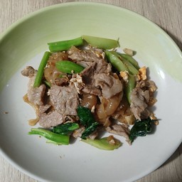 ราดหน้าบ้านป้าอ้อ