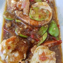 ผัดสะตอกะปิกุ้ง