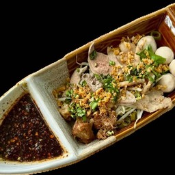 ลวกจิ้มรวมหมู