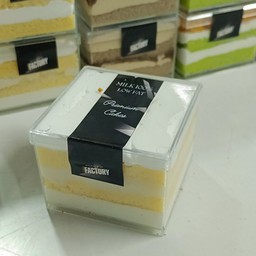 พุดด้ิ้งมะพร้าว cake box