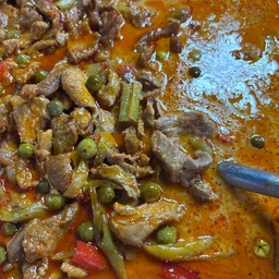 พะแนงหมู