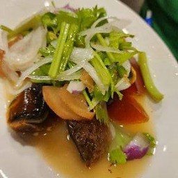 ยำไช้โป้ว+ไข่เยี่ยวม้า