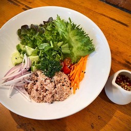 ยำทูน่า