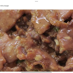 ผัดน้ำมันหอยราดข้าว