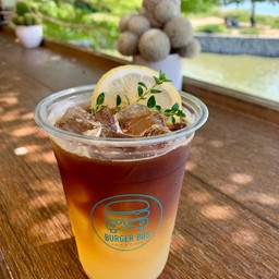 อเมริกาโน่มะนาวน้ำผึ้ง