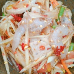 ตำกุ้งสดหมูยอน้ำปลาร้านัวๆ