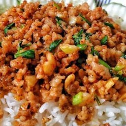 ข้าว หมูสับพริกเกลือ
