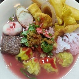 ก๋วยเตี๋ยว เย็นตาโฟ ต้มเลือดหมู เล้งแซ่บ by.แม่น้องใจบุญ นครปฐม