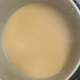 ซุปกระดูกหมู+น้ำดำ