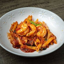 Penne Arrabiatta with prawns