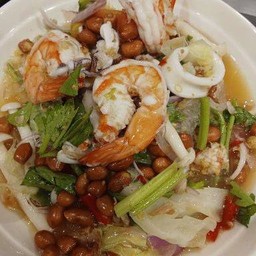 ยำวุ้นเส้นทะเล