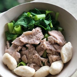 เกาเหลาหมูข้าวเปล่า
