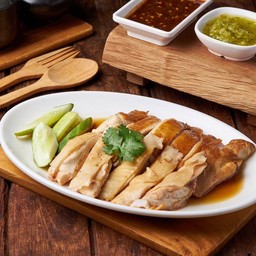 ไก่ต้ม+ไก่ซีอิ๊ว (จานใหญ่)