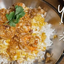 หอมกะเพรา ข้าวไข่ข้น