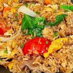 ข้าวผัดไข่__ใส่อะไรดีค่ะ!!