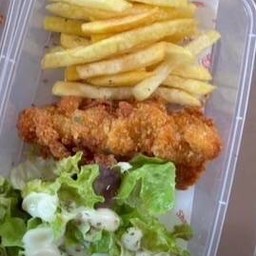 ไก่กรอบสุดคุ้มพร้อมเฟรนฟายส์