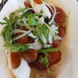 ยำไข่เค็ม+กุนเชียง