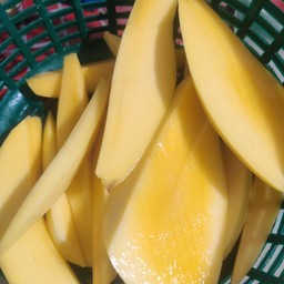 มะม่วงมันเขียวเสวยสุก