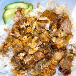 ข้าวหมูกระเทียม