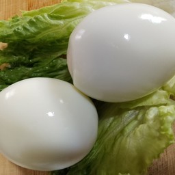 ไข่ไก่ต้ม 2 ฟอง