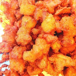 หมูสามชั้นทอดกระเทียม