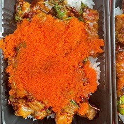 กระเพราหมูกรอบ+ไข่กุ้ง