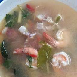 ต้มยำรวมทะเลน้ำใส